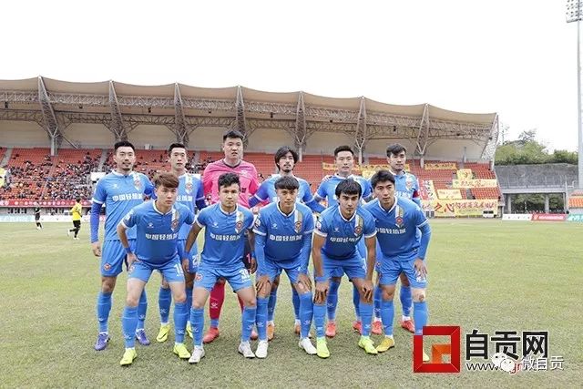 U17国足连克敌手！程晟涵再祭头球，赵松源遗憾中柱